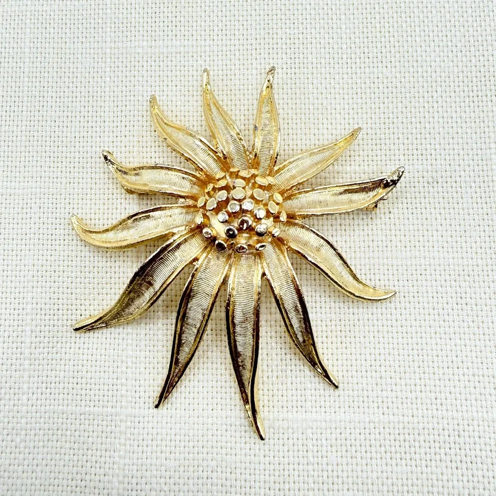 Vintage Big BSK Gold Tone Flower Brooch Pin